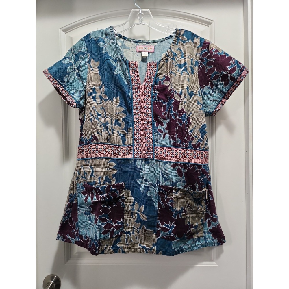 Koi by Kathy Peterson Scrub Top Floral Patchwork Blue Purple Medical Uniform L